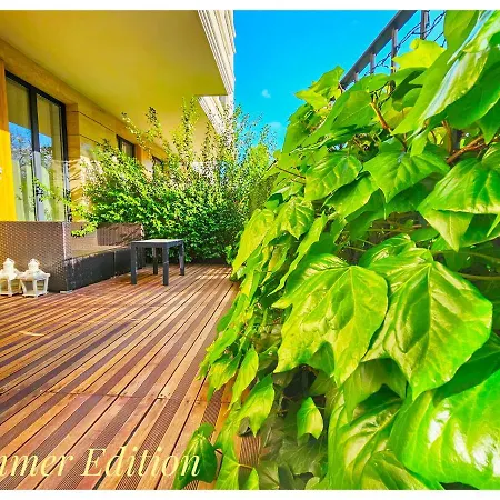 Apartment Matsa In Evergreen Complex