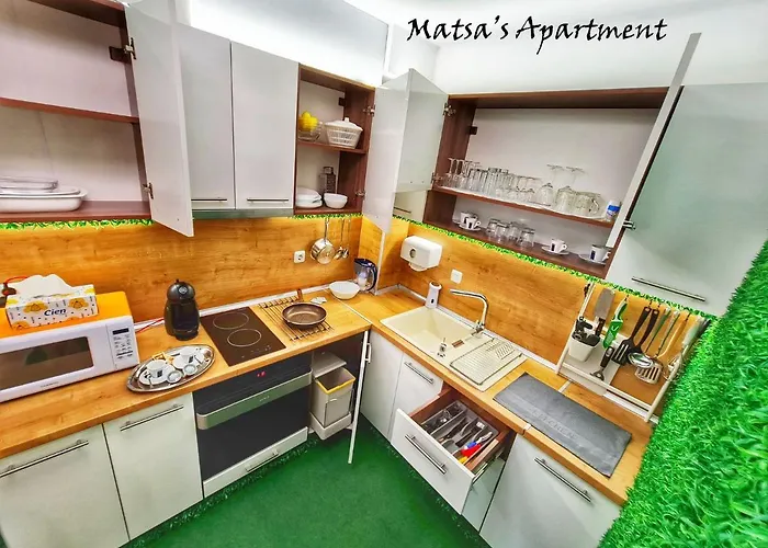 Matsa In Evergreen Complex アパート